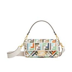 Borsa Fendi Baguette 8BR600 Crema