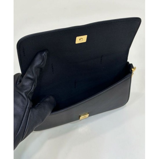 Replica Portafoglio Fendi Fendigraphy Su Catena 8BS076 Nero Replica Portafoglio Fendi Fendigraphy Su Catena 8BS076 Nero