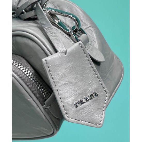 Replica Borsa a tracolla multitasche Prada Nappa in pelle anticata 1BH198 Grigia Replica Borsa a tracolla multitasche Prada Nappa in pelle anticata 1BH198 Grigia
