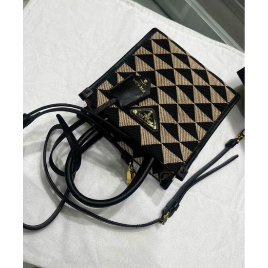 Replica Micro Borsa Prada Symbole In Tessuto Jacquard Nera Replica Micro Borsa Prada Symbole In Tessuto Jacquard Nera