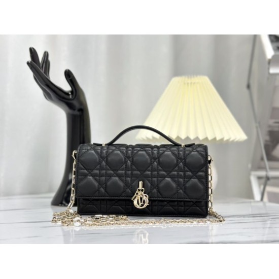 Replica Christian Dior Miss Dior Lady Dior Mini Borsa Nera Replica Christian Dior Miss Dior Lady Dior Mini Borsa Nera