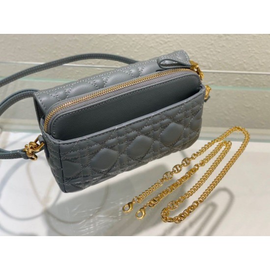 Replica Christian Dior Caro Pouch Cannage Vitello Blu Replica Christian Dior Caro Pouch Cannage Vitello Blu