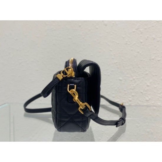 Replica Christian Dior Caro Pouch Cannage in pelle di vitello nera Replica Christian Dior Caro Pouch Cannage in pelle di vitello nera