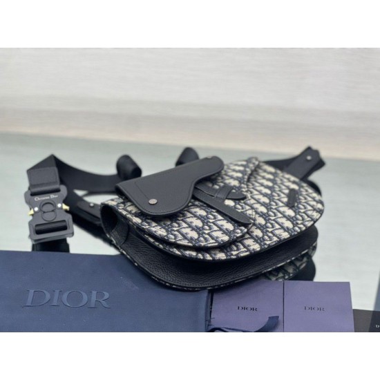 Replica Christian Dior Saddle Men Pouch Dior Oblique Jacquard Beige / Nero