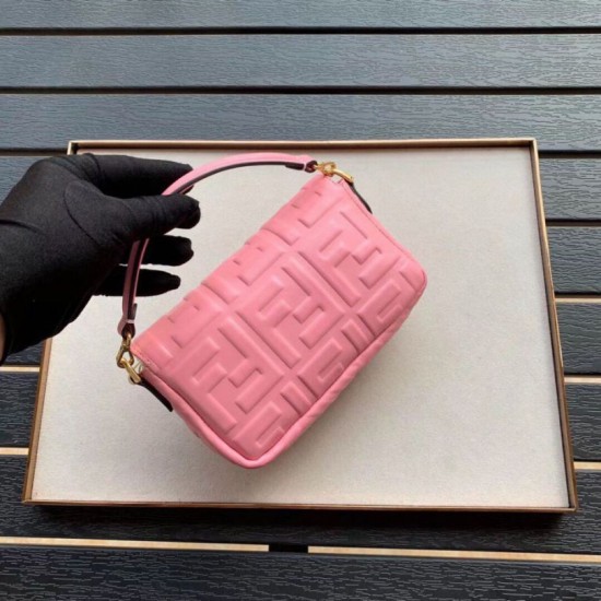 Replica Borsa Fendi Mini Baguette Motivo FF Rosa Replica Borsa Fendi Mini Baguette Motivo FF Rosa