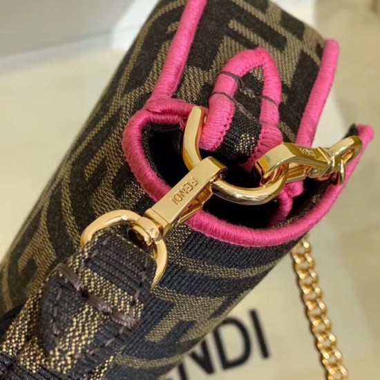 Replica Borsa Mini Baguette Fendi Tessuto FF Con Finiture Fucsia Replica Borsa Mini Baguette Fendi Tessuto FF Con Finiture Fucsia
