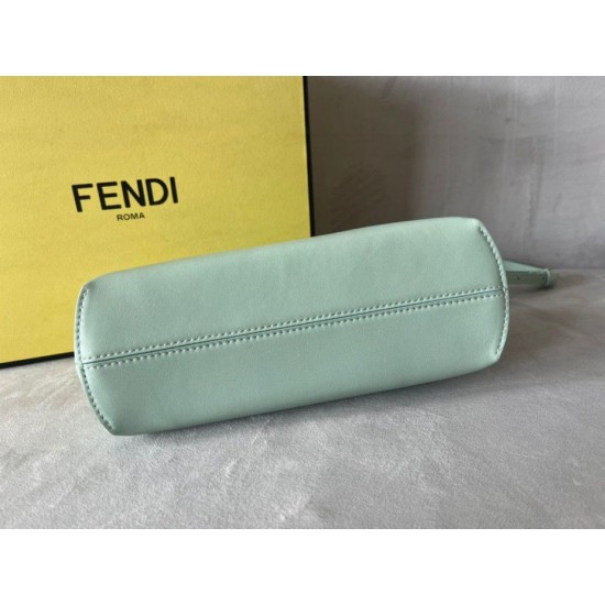 Replica Borsa piccola Fendi First verde Replica Borsa piccola Fendi First verde