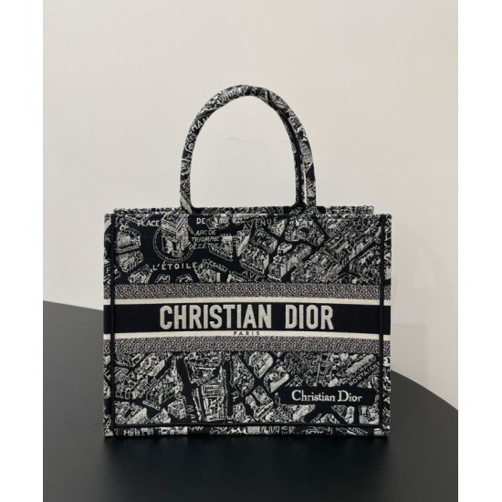 Replica Christian Dior Medium Dior Book Tote Borsa con motivo Plan de Paris ricamato nera Replica Christian Dior Medium Dior Book Tote Borsa con motivo Plan de Paris ricamato nera