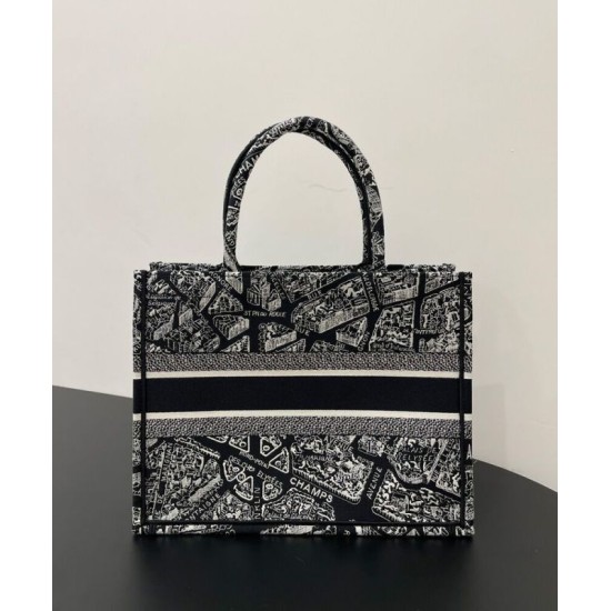Replica Christian Dior Medium Dior Book Tote Borsa con motivo Plan de Paris ricamato nera Replica Christian Dior Medium Dior Book Tote Borsa con motivo Plan de Paris ricamato nera