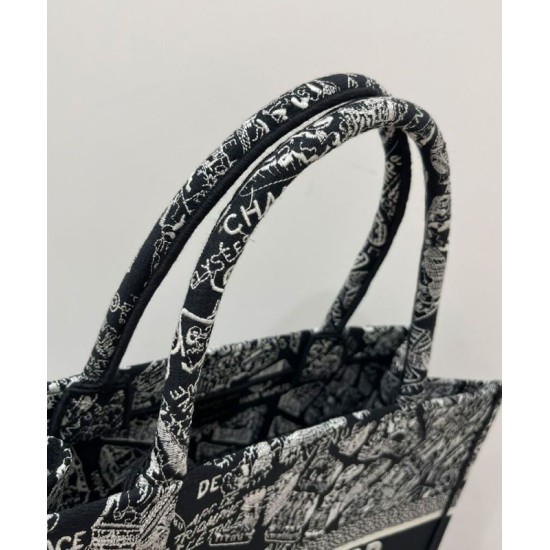 Replica Christian Dior Medium Dior Book Tote Borsa con motivo Plan de Paris ricamato nera Replica Christian Dior Medium Dior Book Tote Borsa con motivo Plan de Paris ricamato nera