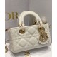 Replica Christian Dior Micro Lady d-Joy Borsa Latte Vernice Cannage Pelle di vitello Crema Replica Christian Dior Micro Lady d-Joy Borsa Latte Vernice Cannage Pelle di vitello Crema