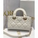 Replica Christian Dior Micro Lady d-Joy Borsa Latte Vernice Cannage Pelle di vitello Crema Replica Christian Dior Micro Lady d-Joy Borsa Latte Vernice Cannage Pelle di vitello Crema