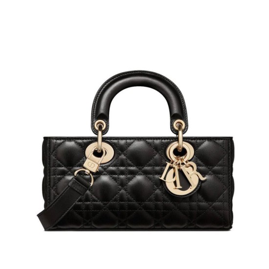 Replica Borsa Christian Dior Small Lady D-Joy Latte Patent Cannage Vitello Nero Replica Borsa Christian Dior Small Lady D-Joy Latte Patent Cannage Vitello Nero