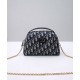 Replica Borsa Christian Dior Mini 30 Montaigne D-Cosy blu scuro Replica Borsa Christian Dior Mini 30 Montaigne D-Cosy blu scuro