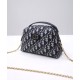 Replica Borsa Christian Dior Mini 30 Montaigne D-Cosy blu scuro Replica Borsa Christian Dior Mini 30 Montaigne D-Cosy blu scuro