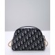 Replica Borsa Christian Dior Mini 30 Montaigne D-Cosy blu scuro Replica Borsa Christian Dior Mini 30 Montaigne D-Cosy blu scuro
