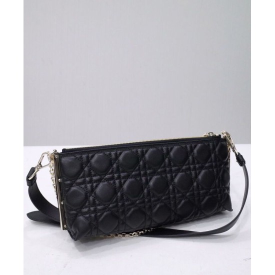 Replica Borsa Christian Dior Club nera Replica Borsa Christian Dior Club nera