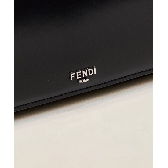 Replica Mini borsa Fendi First Sight 8BS072 nera Replica Mini borsa Fendi First Sight 8BS072 nera