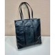 Replica Borsa tote media in pelle nappa anticata Prada 1BG587 nera Replica Borsa tote media in pelle nappa anticata Prada 1BG587 nera