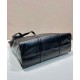 Replica Borsa tote media in pelle nappa anticata Prada 1BG587 nera Replica Borsa tote media in pelle nappa anticata Prada 1BG587 nera