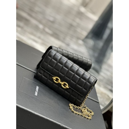 Replica Portafoglio a catena YSL Saint Laurent Le Maillon nero Replica Portafoglio a catena YSL Saint Laurent Le Maillon nero