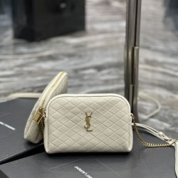 Borsa a catena YSL Saint Laurent Gaby con cerniera 18 cm bianca