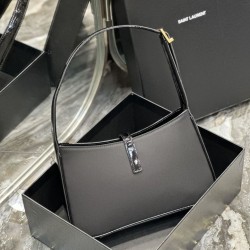 Borsa YSL Saint Laurent Le 5 A 7 Cassander Hobo 23 cm nera