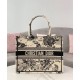 Replica Christian Dior Medium Dior Book Tote Crema Replica Christian Dior Medium Dior Book Tote Crema