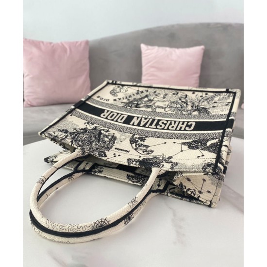 Replica Christian Dior Medium Dior Book Tote Crema Replica Christian Dior Medium Dior Book Tote Crema