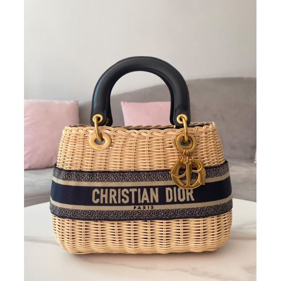 Replica Christian Dior Borsa Lady Dior media albicocca Replica Christian Dior Borsa Lady Dior media albicocca