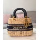 Replica Christian Dior Borsa Lady Dior media albicocca Replica Christian Dior Borsa Lady Dior media albicocca