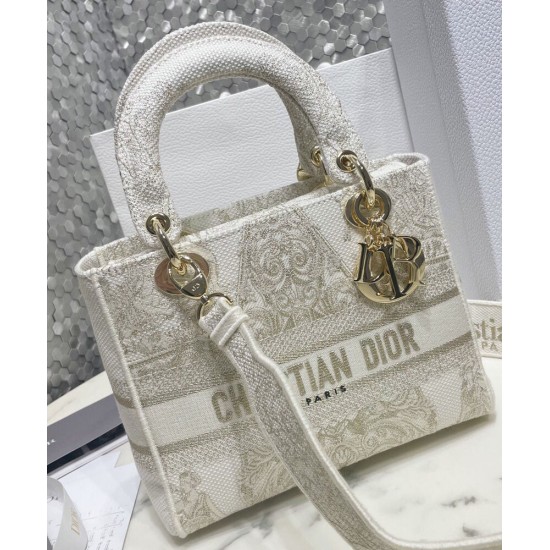 Replica Christian Dior Borsa media Lady D-Lite dorata Replica Christian Dior Borsa media Lady D-Lite dorata