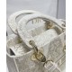Replica Christian Dior Borsa media Lady D-Lite dorata Replica Christian Dior Borsa media Lady D-Lite dorata