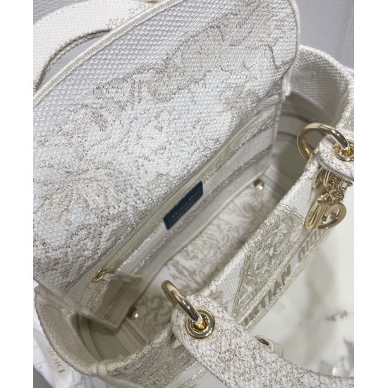 Replica Christian Dior Borsa media Lady D-Lite dorata Replica Christian Dior Borsa media Lady D-Lite dorata