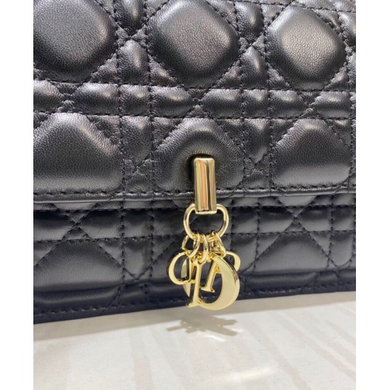 Replica Christian Dior Borsa a tracolla Lady Dior nera Replica Christian Dior Borsa a tracolla Lady Dior nera