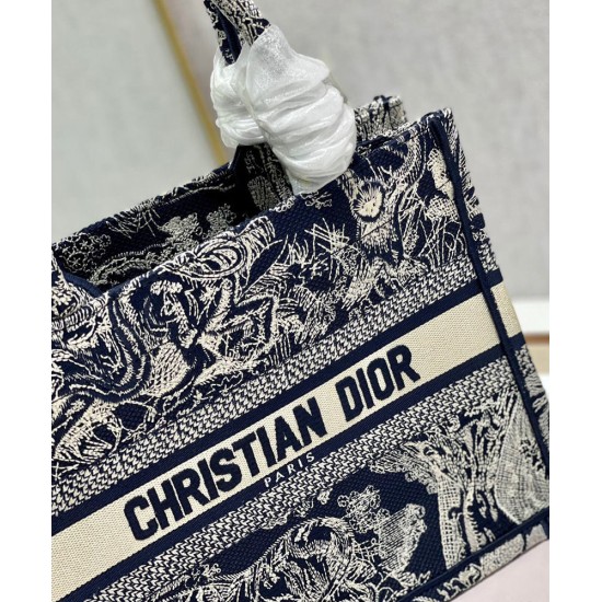 Replica Christian Dior Borsa piccola Dior Book Tote blu scuro Replica Christian Dior Borsa piccola Dior Book Tote blu scuro