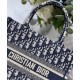 Replica Christian Dior Borsa piccola Dior Book Tote blu scuro Replica Christian Dior Borsa piccola Dior Book Tote blu scuro