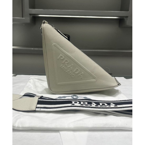 Replica Borsa Triangolo Prada Saffiano Crema Replica Borsa Triangolo Prada Saffiano Crema