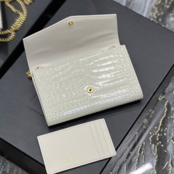 Portafoglio YSL Saint Laurent Uptown Con Catena Pelle Lucida Con Stampa Coccodrillo Bianco