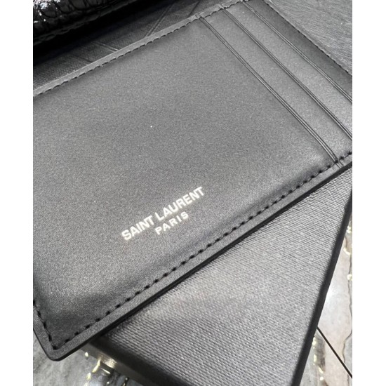 Replica Portafoglio YSL Saint Laurent Uptown Con Catena Pelle Lucida Con Stampa Coccodrillo Nero Replica Portafoglio YSL Saint Laurent Uptown Con Catena Pelle Lucida Con Stampa Coccodrillo Nero