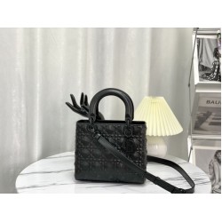 Christian Dior Borsa Lady Dior My Abcdior media in pelle di vitello Cannage nera con motivo diamante