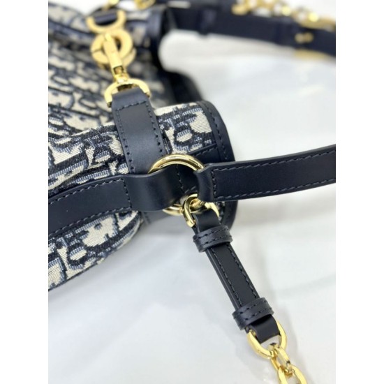 Replica Borsa Christian Dior media C'est Dior Blu Dior Oblique Jacquard Replica Borsa Christian Dior media C'est Dior Blu Dior Oblique Jacquard