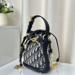 Borsa Christian Dior piccola C'est Dior Blu Dior Oblique Jacquard