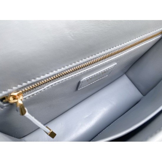 Replica Christian Dior 30 Montaigne Borsa Latte Box Pelle di vitello Azzurro Replica Christian Dior 30 Montaigne Borsa Latte Box Pelle di vitello Azzurro