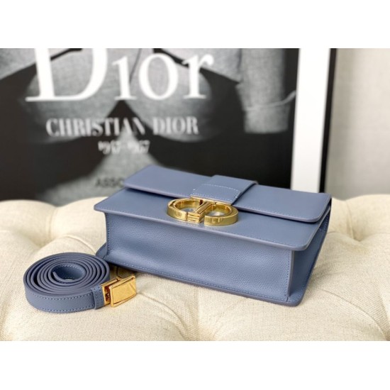 Replica Christian Dior 30 Montaigne Borsa Latte Box Pelle di vitello Blu Replica Christian Dior 30 Montaigne Borsa Latte Box Pelle di vitello Blu