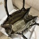 Replica Borsa tote Dior piccola a libro Toile de Jouy ricamata Marrone Replica Borsa tote Dior piccola a libro Toile de Jouy ricamata Marrone