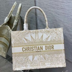 Borsa tote Dior media a libro Rêve d'Infini ricamo Oro