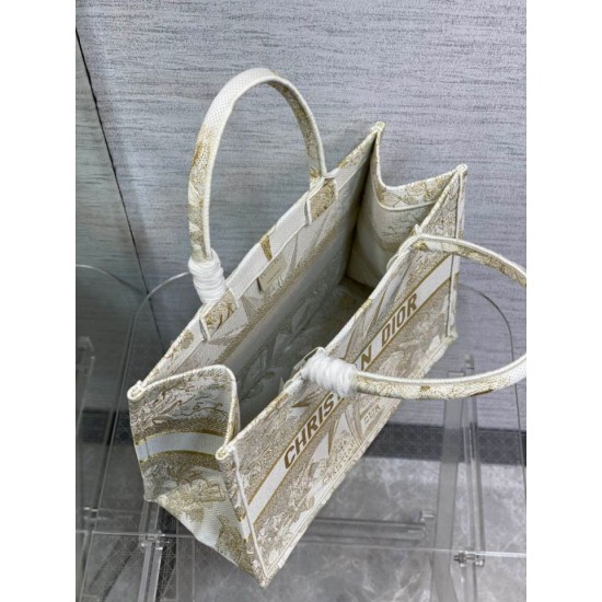 Replica Borsa tote Dior media a libro Rêve d'Infini ricamo Oro Replica Borsa tote Dior media a libro Rêve d'Infini ricamo Oro