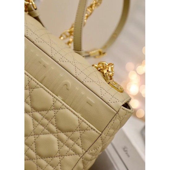 Replica Borsa media Dior Caro Cannage Beige Replica Borsa media Dior Caro Cannage Beige