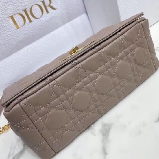 Replica Borsa Dior Caro Media Cannage Talpa Replica Borsa Dior Caro Media Cannage Talpa